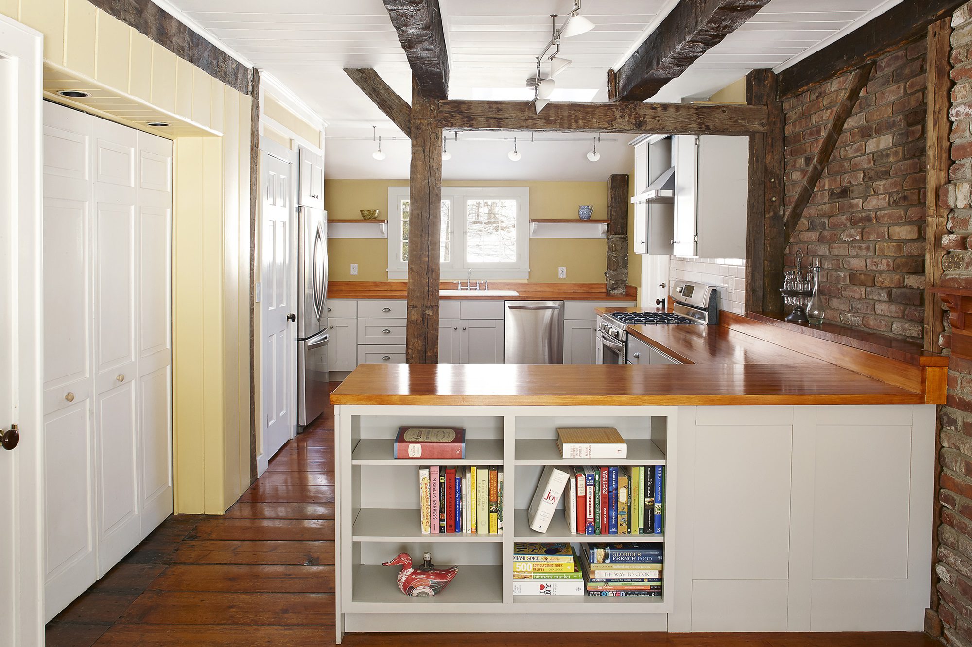 CLINTON CORNERS RENOVATION: Hollow Road